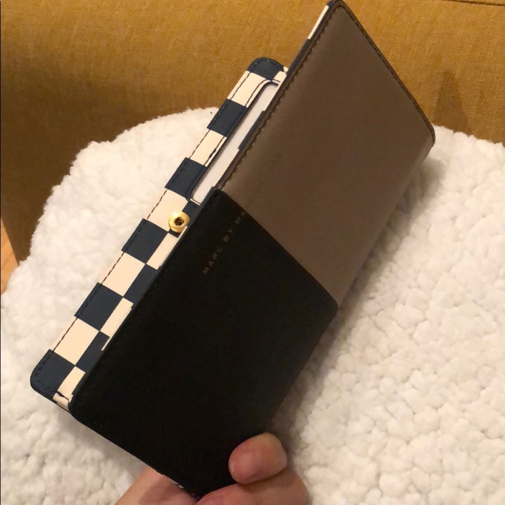 Marc Jacobs Dual-Color Wallet - image 5